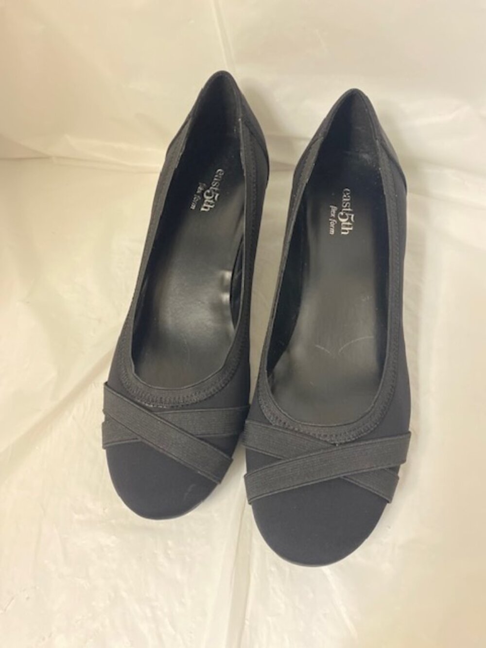 East 5th Flex Form Sasha Black Wedge Comfort Pumps - Women's size 8.5M
